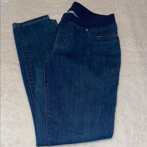 Boston Proper Medium Wash Pull-On Jeggings with Knit Waist. Size 8